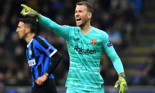 Arsenal Transfer News: Koeman denies Barcelona star’s transfer request
