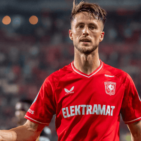 Vertrek Van Wolfswinkel bij FC Twente aanstaande: ‘Ik denk dat ze hem gaan halen in de winter’