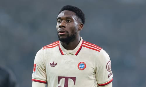 Alphonso Davies, Bayern Munich, 2024/25