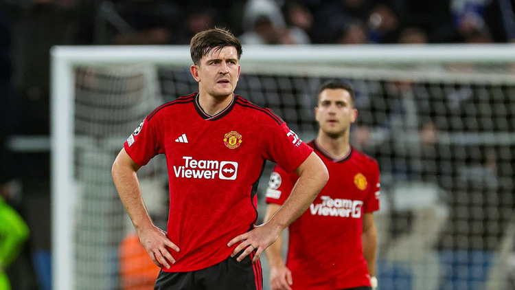 Harry Maguire was awarded November's Player of the Month