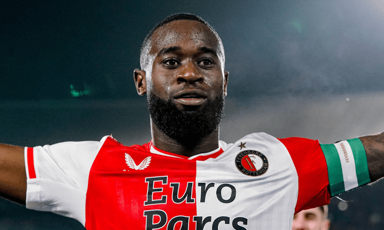 Lutsharel Geertruida zal tegen AS Roma waarschijnlijk opnieuw in de basis staan.