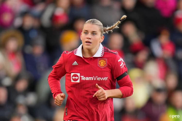 Alessia Russo has now left Man Utd to join Arsenal