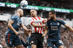 Gernot Trauner, Armando Obispo