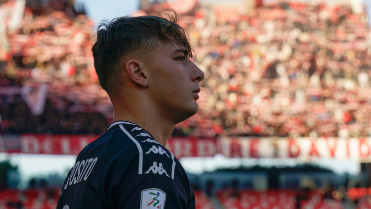 Francesco Pio Esposito was on loan at Spezia last season