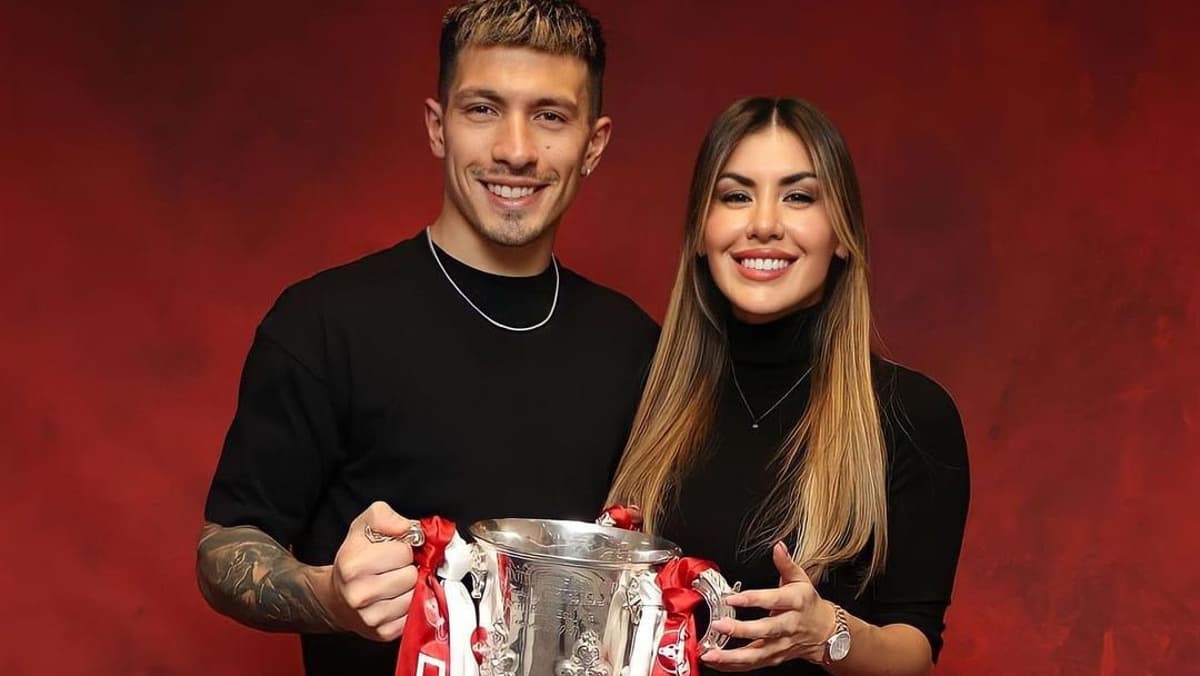 Lisandro Martinez, Muri Lopez, Man Utd, Carabao Cup, 2022/23