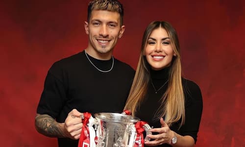 Lisandro Martinez, Muri Lopez, Man Utd, Carabao Cup, 2022/23