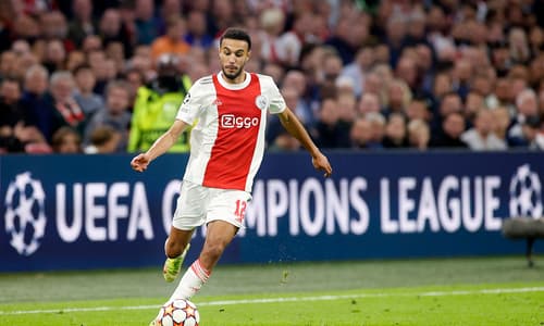 Noussair Mazraoui, Ajax