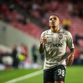 Who is Dodo? Brazilian full-back wanted by Man Utd and Bayern