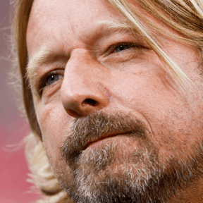 Mislintat zorgt met bizar incident voor woede binnen Ajax naar aanloop naar Klassieker