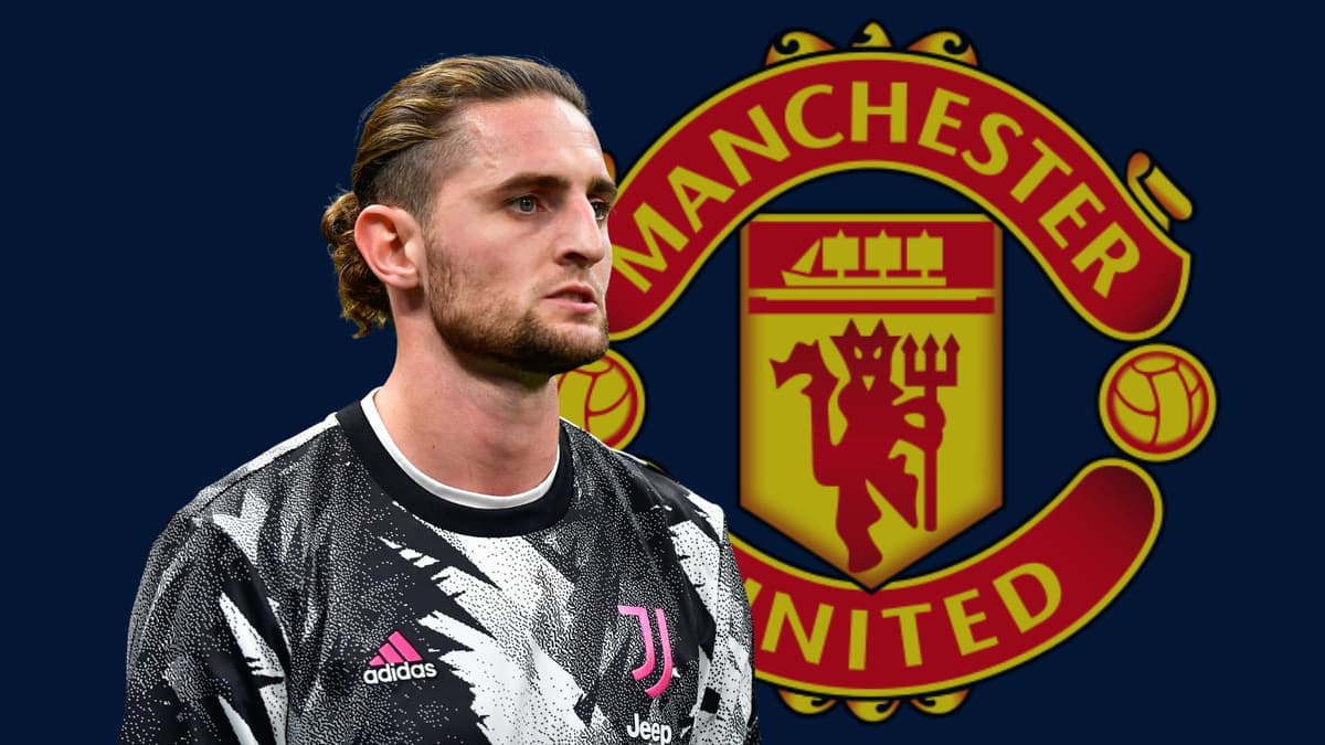 Adrion Rabiot of Juventus with the Manchester United badge