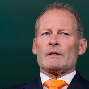 Ajax maakt daags na blamage in Utrecht terugkeer van Danny Blind kenbaar
