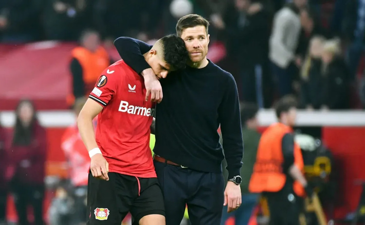 Piero Hincapie and Xabi Alonso, Bayer Leverkusen
