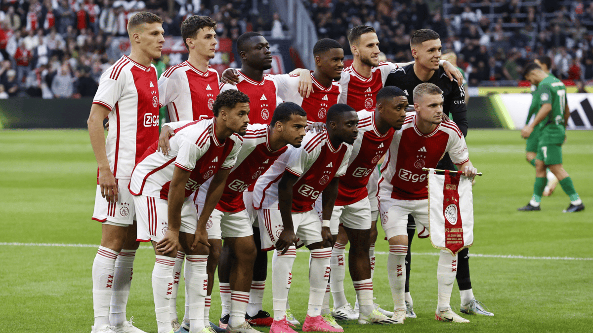 Jakov Medic, Ajax, Team