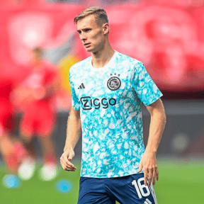 Ajax-aankoop vergeleken met Rodri en Frenkie de Jong: 'Hij verdient die status echt'