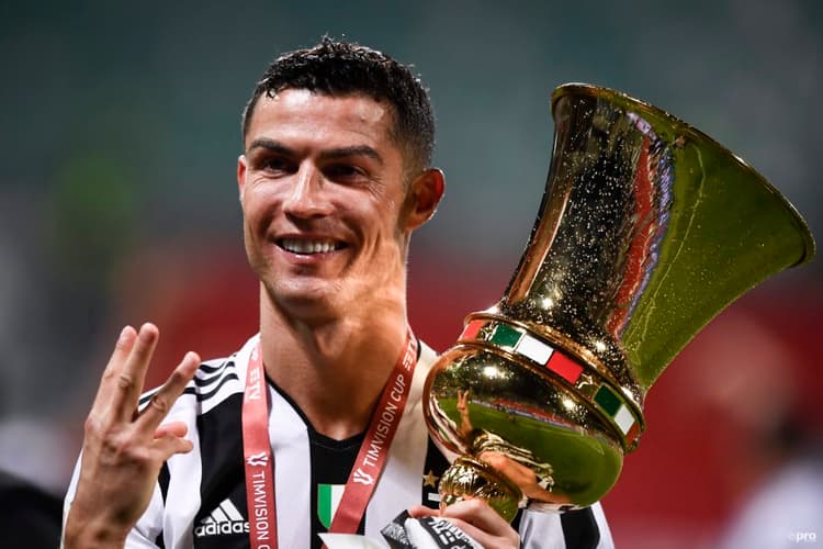 Ronaldo with the Coppa Italia