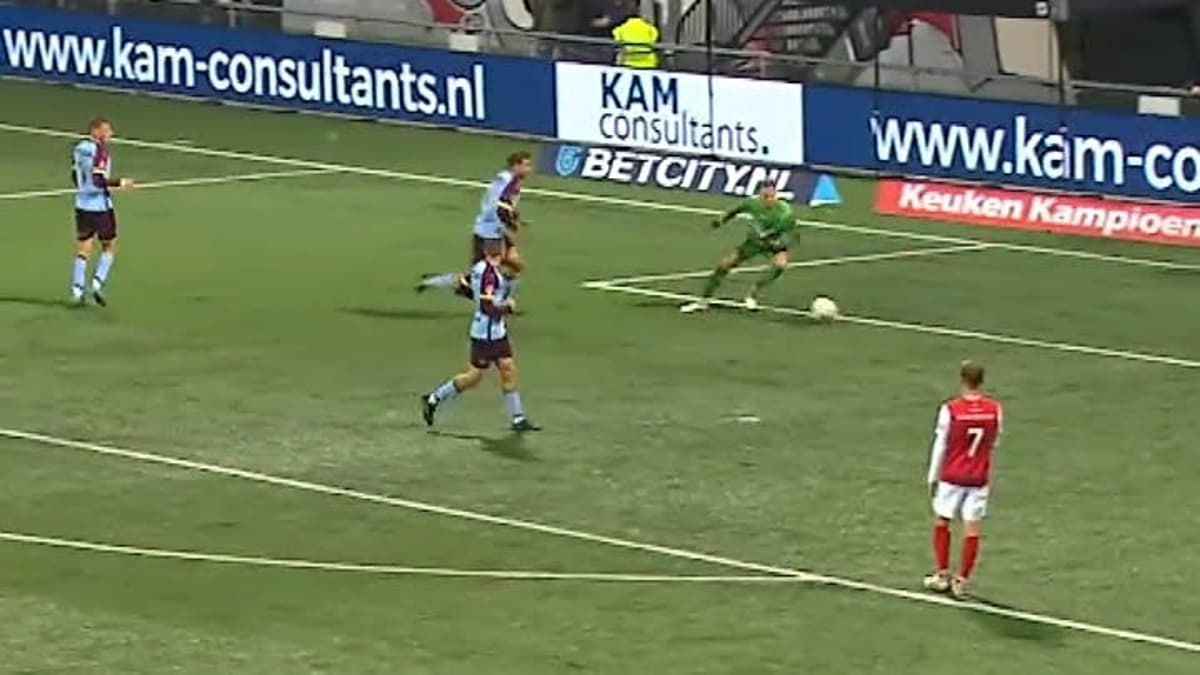 Robin van der Meer, MVV, Eigen doelpunt