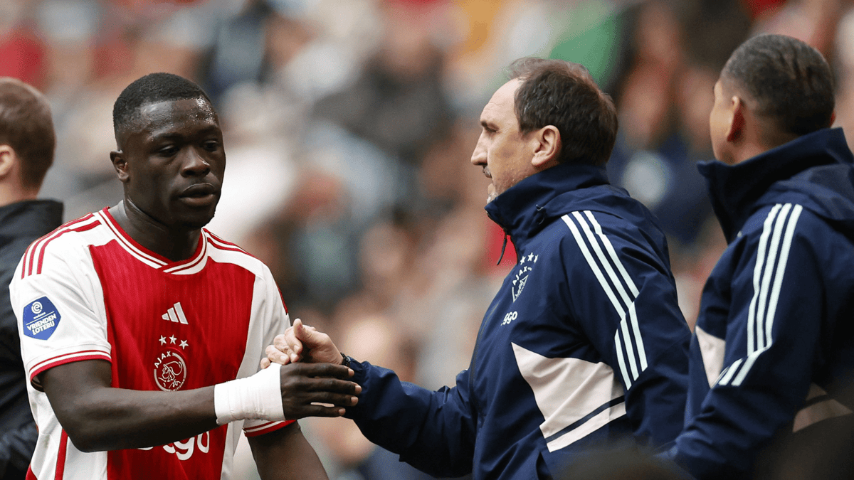 Michael Valkanis, Brian Brobbey, Ajax