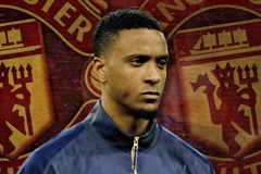 Ezri Konsa, Man Utd