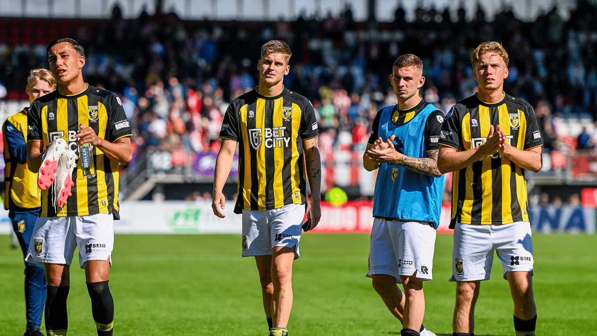 Kacper Kozlowski, Vitesse