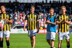 Kacper Kozlowski, Vitesse