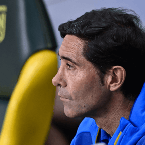 Nieuw gezicht op de bank bij Europees treffen tussen Ajax en Olympique Marseille