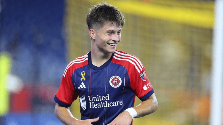 Esmir Bajraktarevic kwam in het MLS-seizoen 2024 37 keer in actie namens New England Revolution. Hierin was hij goed voor vier doelpunten en vier assists.
