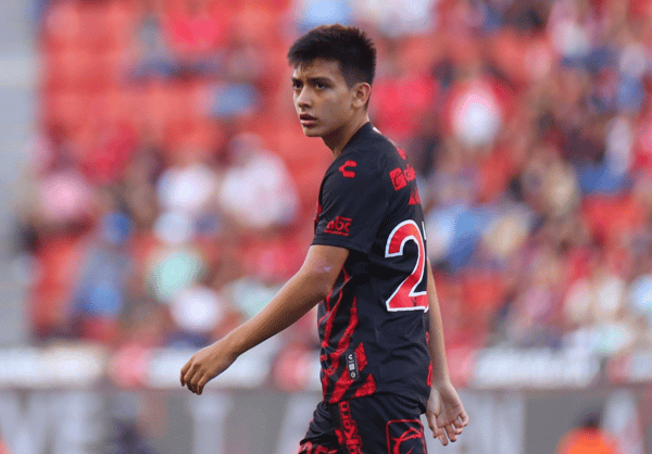 Gilberto Mora, Club Tijuana