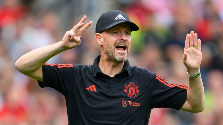 Erik ten Hag is still light on goalkeepers as things stand