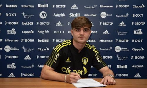 Lewis Bate joins Leeds United from Chelsea