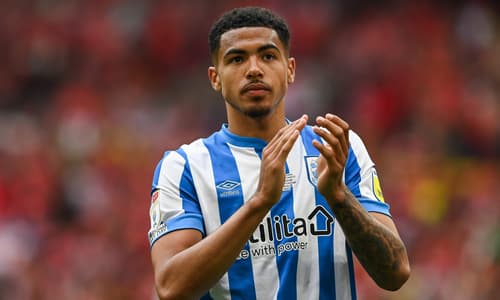Levi Colwill, Huddersfield, 2021/22