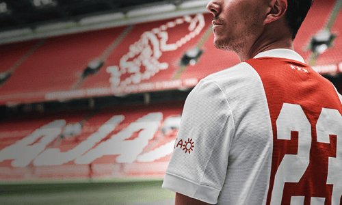Steven Berghuis has signed for Ajax, Feyenoord's bitter long-standing rivals