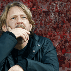 Ajax maakt ‘écht onbegrijpelijke’ keuze: ‘Kijk eens naar die foto’