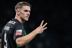 Sporting CP's Viktor Gyokeres celebrates completing his Champions League hat-trick against Manchester City