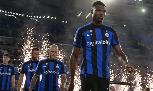 Denzel Dumfries, Internazionale