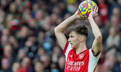 Kieran Tierney taking a throw-in for Arsenal.
