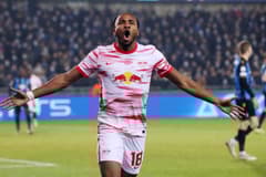Christopher Nkunku celebrates scoring of RB Leipzig, 2021/22