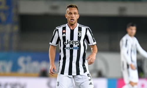 Arthur Melo Juventus 2022-23