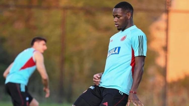 Jhon Duran has found first team chances limited at Aston Villa