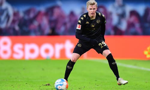 Mainz striker Jonathan Burkardt
