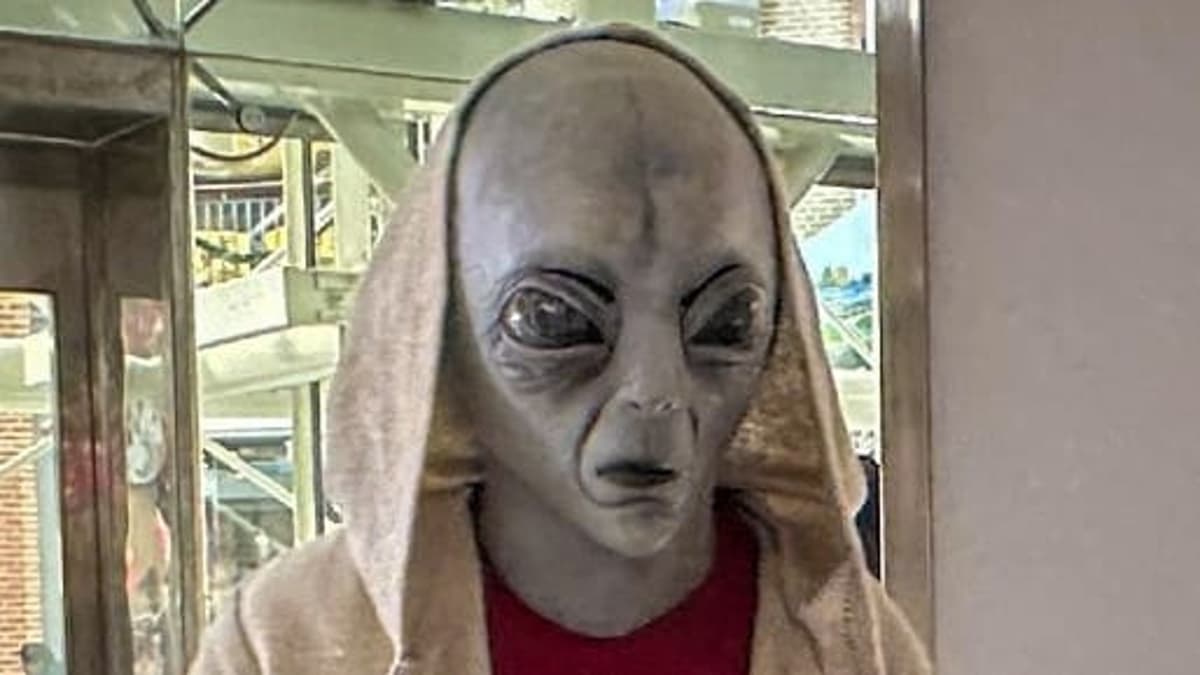 The only alien in Miami; Lionel Messi!