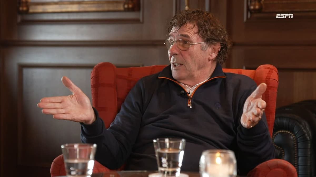 Willem van Hanegem, 2022