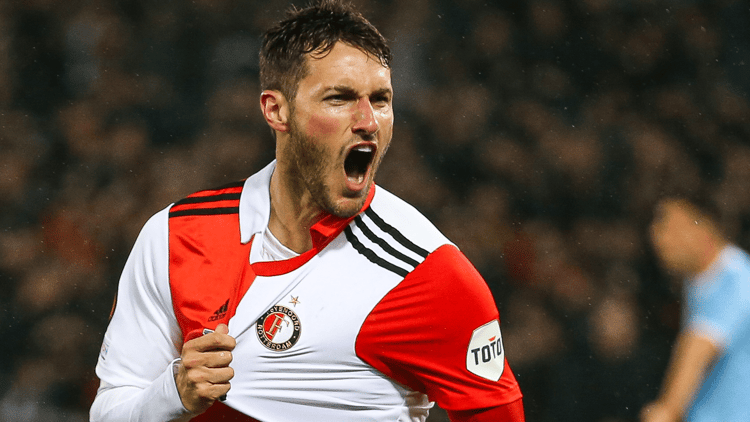 Santiago Giménez is aan een goed debuutseizoen bezig bij Feyenoord.