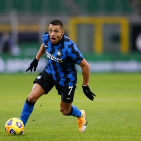 Alexis Sanchez linked with sensational return to Barcelona