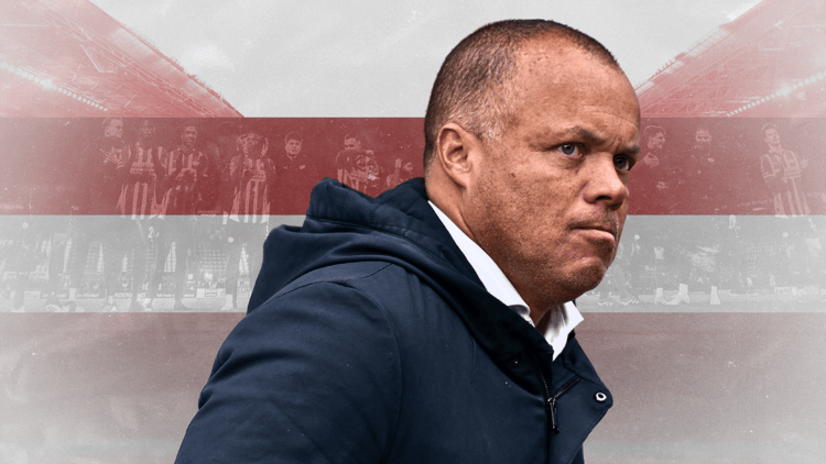 Earnest Stewart staat voor een drukke zomer in Eindhoven.