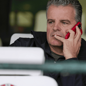 Dennis te Kloese sprak in Doha met delegatie van PSG over transfer Feyenoorder