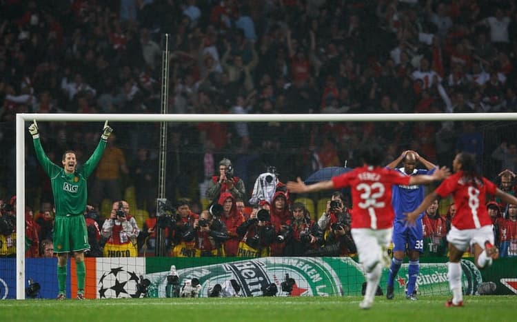 The Best Premier League Transfers ever: Edwin van der Sar to Man Utd (2005/06)