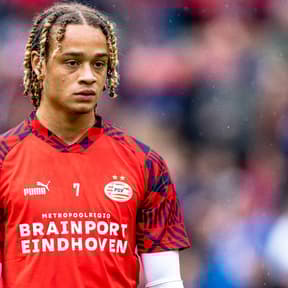 PSV moet vrezen voor vertrek Simons door speciale clausule