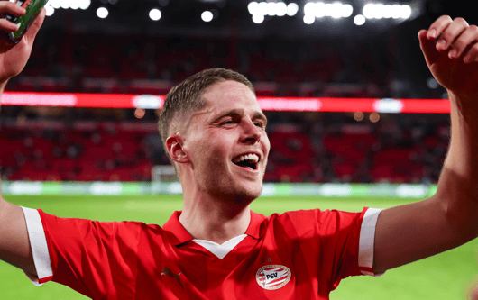 Joey Veerman, PSV
