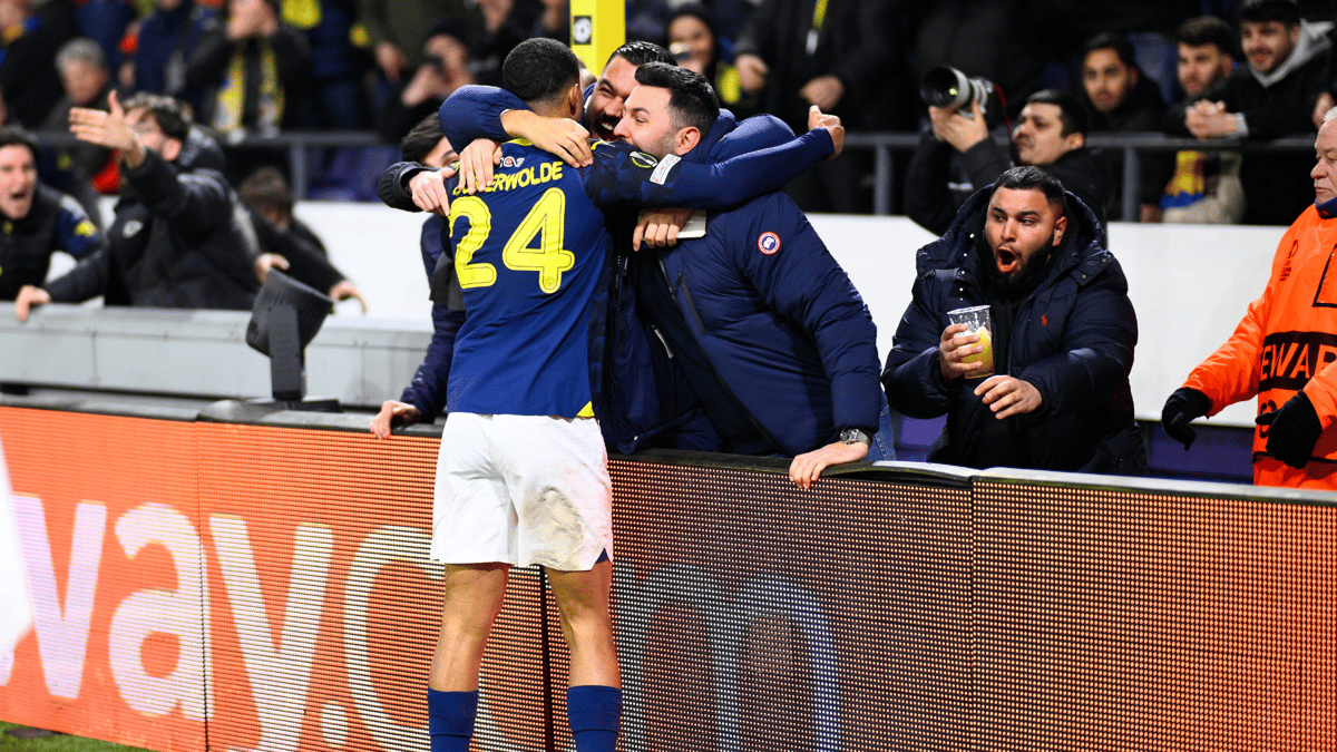 Jayden Oosterwolde, Fenerbahce