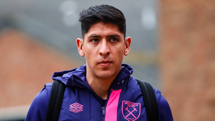 Edson Alvarez is currently on loan at Fenerbahce
